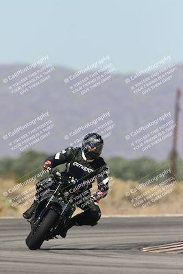 media/Oct-13-2025-Moto Forza (Mon) [[a66d839500]]/4-C Group/Session 3 (Turn 16)/